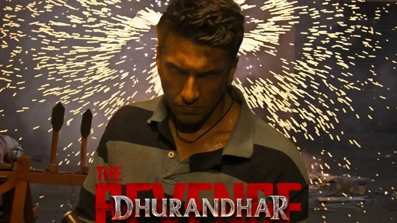 The recently released track Aari Aari offers a thrilling peek of the epic clash between Arjun Rampal's ISI Major Iqbal and Ranveer Singh's Hamza Ali Mazari. Read full story here